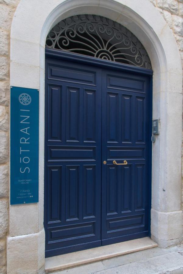 Sotrani Bed and Breakfast Buitenkant foto